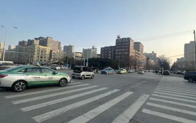 Xinzheng Xindi Express Hotel (Henan Engineering College)