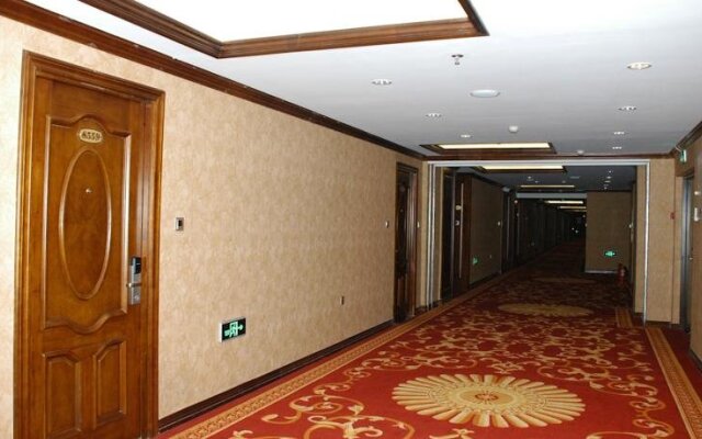 Dream Land Hotel