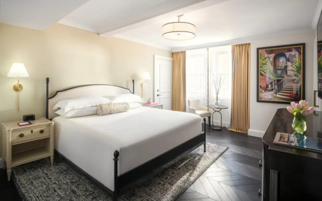 Cloister At The Boca Raton