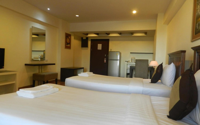 Nanatai Suites – Guest Rooms – Bangkok