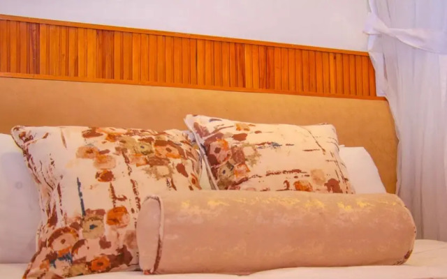 Sirona Getaway Hotel