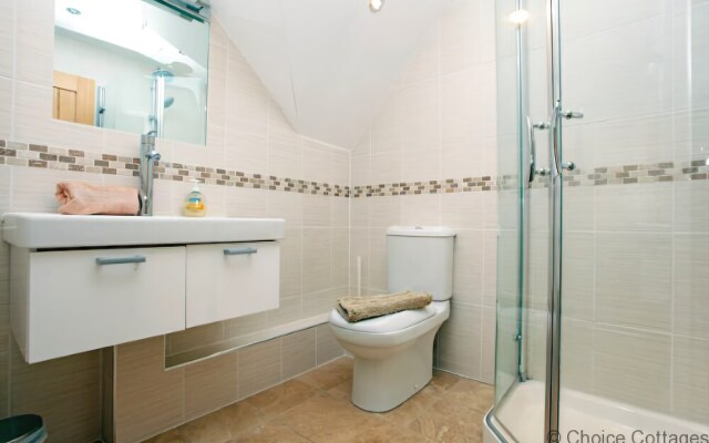 Croyde Waves 4 Bedrooms