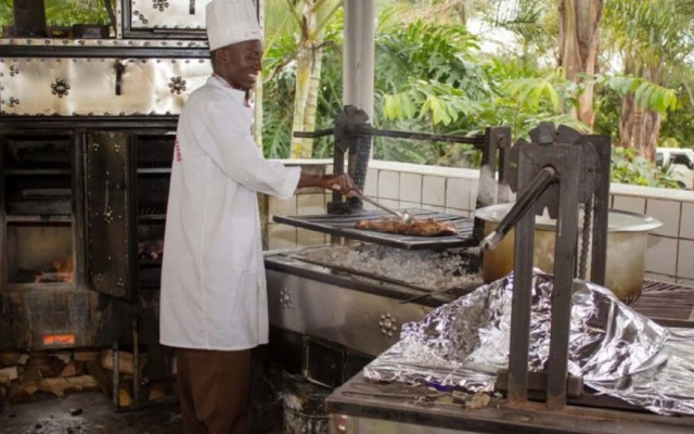 Golden Palm Breeze Hotel
