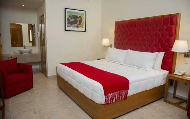 XTILU Hotel - Adults only