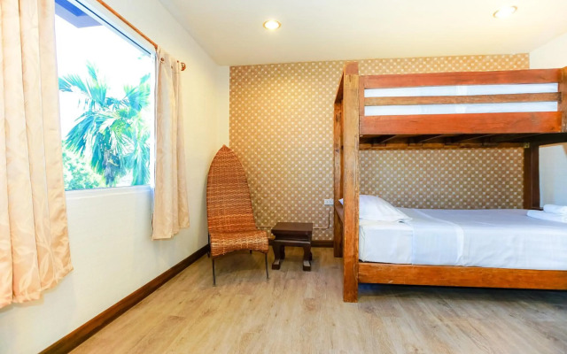Parasol Inn Chiang Mai Old City Hotel