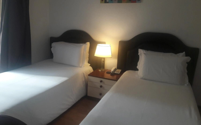 Hotel Excelsior - Image 4