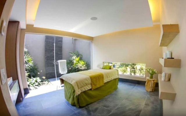 La Isla Residences