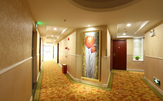 GreenTree Inn Jieyang North Linjiang Road Express Hotel
