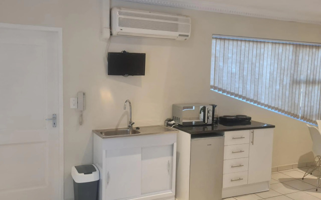 Luxurious Private Apartment With A Pool & Jaccuzi