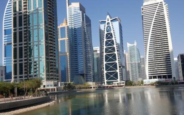 Beautiful 2Bed 2Baclcony in JLT, Dubai