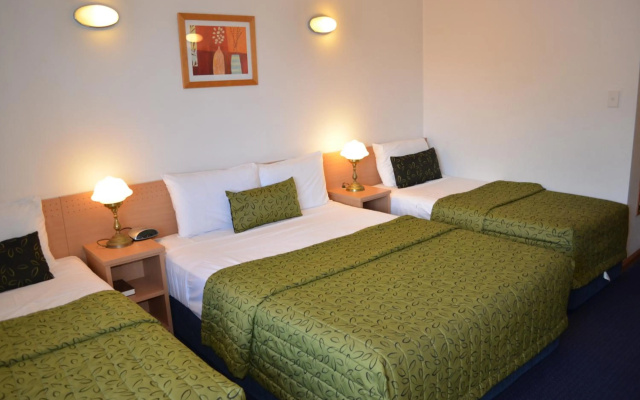 Airport Motel – Guest Rooms – Brisbane