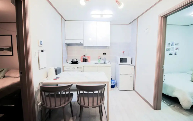 Seoul Station Dada House