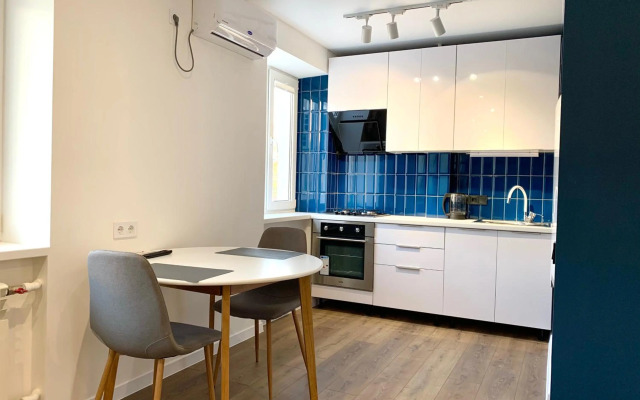 Navy city center apartment двокімнатні апартаменти в центрі міста