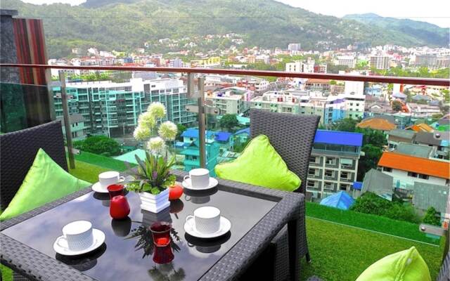 Emerald Patong 2 bedrooms Apartment with Terrace