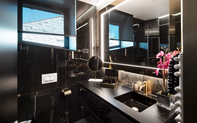 Posh Residence Luxury Suites