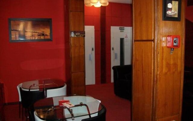Golden Inn Hotel