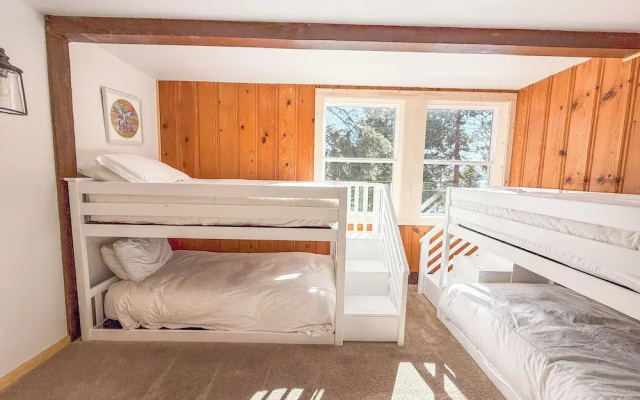 Bear Lodge
