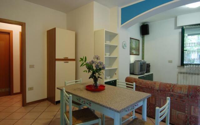 Zara Halldis Apartment