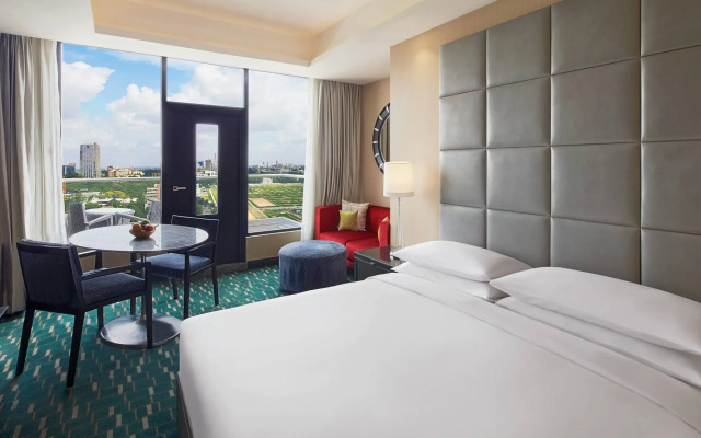 Renaissance Bengaluru Race Course Hotel