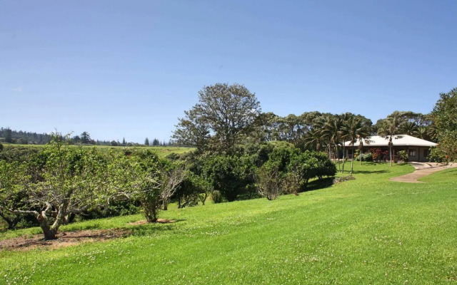 Tau Gardens
