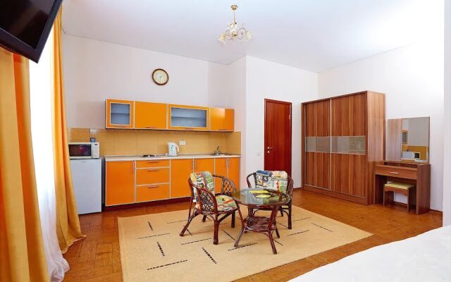 Отель Клумба