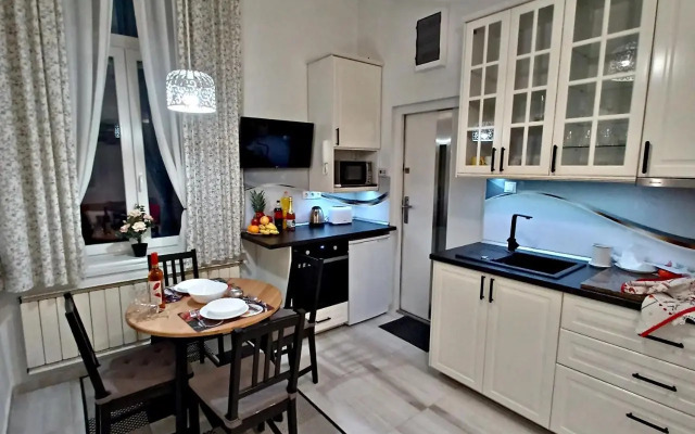 Palace3 Apartment