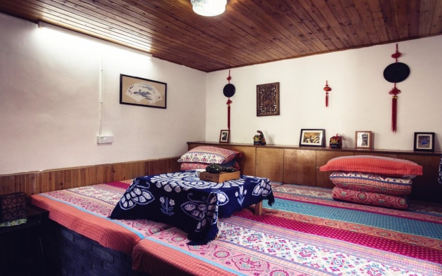Flinstones Guest House – Guest Rooms – Jiaxing
