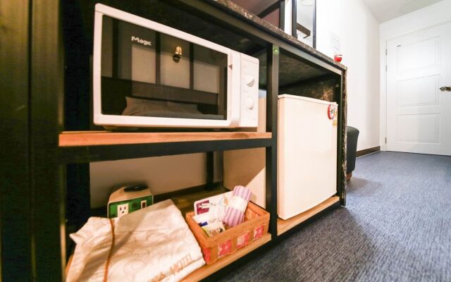 Business Hotel