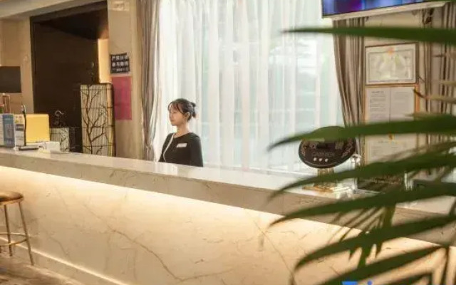 Jadeco Hotel
