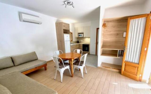 Astbury Apartments Campanitx Villas
