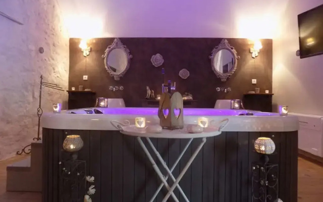 Charme au fil de l'Eau - Gîte L'élégant