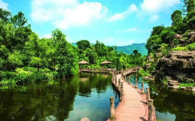Chongqing Zhijia Hotel (Jiangbei International Airport Nanhua Middle School)