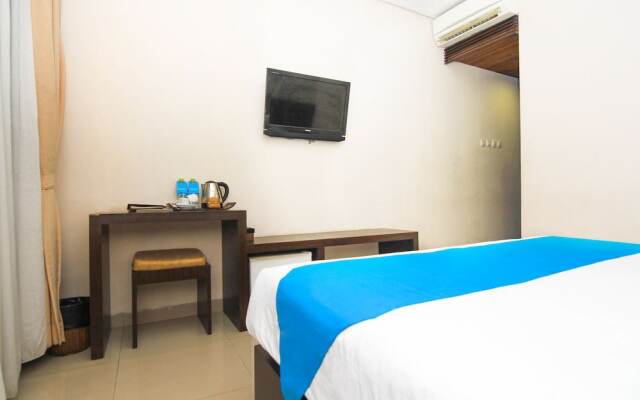 巴厘岛登巴萨艾里萨努尔新路伍拉赖402号酒店(Airy Sanur Bypass Ngurah Rai 402 Bali)