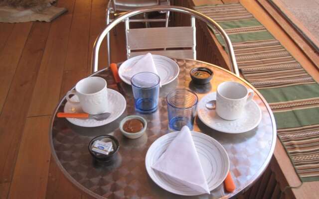 La Barraca Suites
