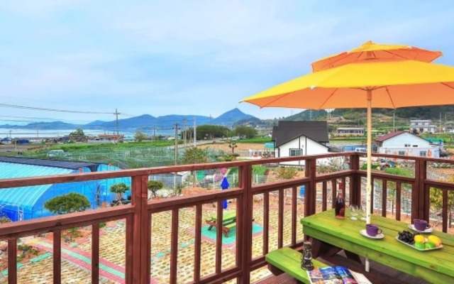 Yeosu Noeul Walk Pension