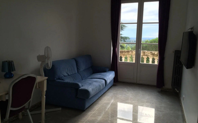 Chateau de la Rocherie Nevers Nord / Varennes-Vauzelles