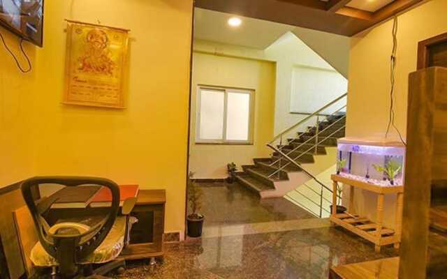 Fabhotel Saravana Executive