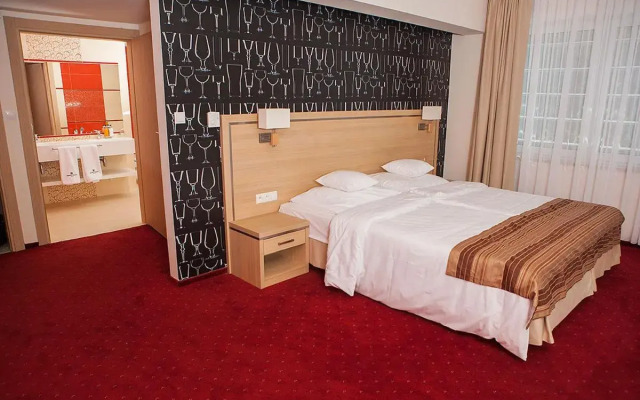 Grape Town Hotel