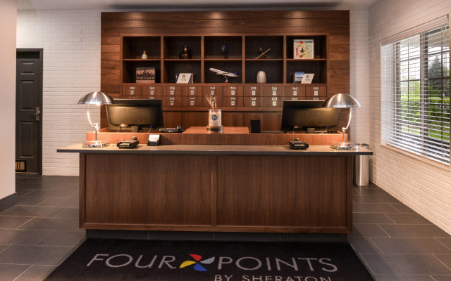 Four Points by Sheraton Mt Prospect O'Hare