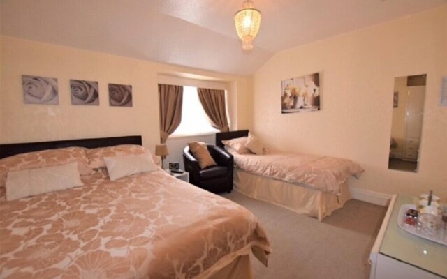 Ashcroft Hotel
