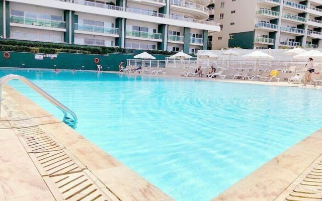 Stunning Seafront Lux Apt Fort Cambridge wt Pool