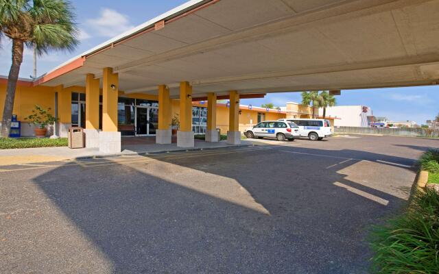 Americas Best Value Inn Laredo