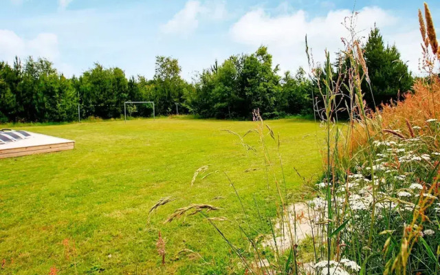 6 Person Holiday Home in Strandby-by Traum