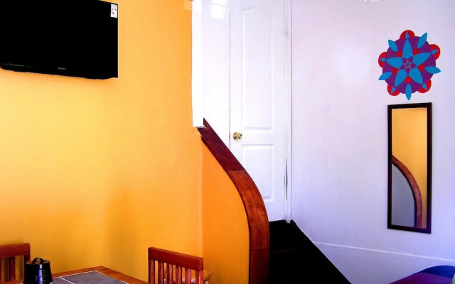 Casa Violeta Limon