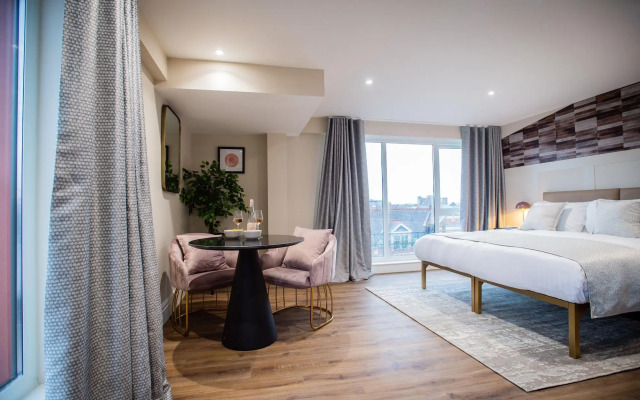The Gresham Aparthotel