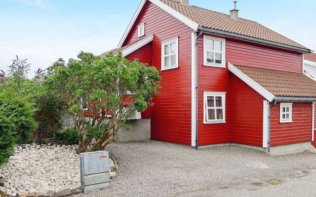 4 Star Holiday Home in Kristiansand R