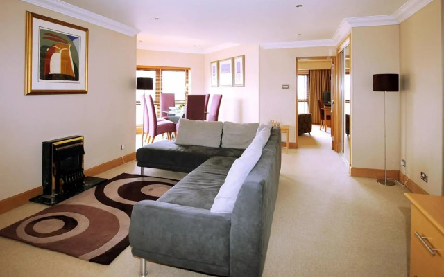 The Mansefield Hotel