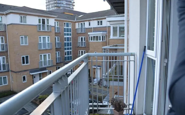 Double Room & Private Bathroom