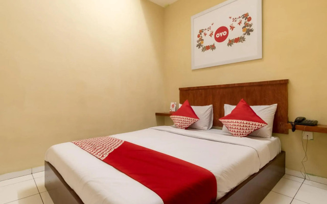 OYO 615 Residence Puri Hotel Syariah