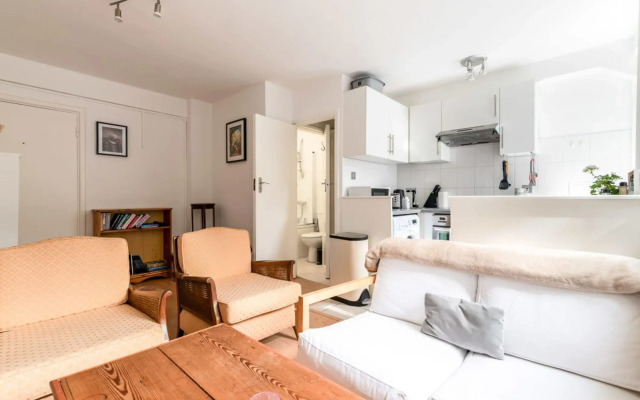 Gorgeous Putney Flat